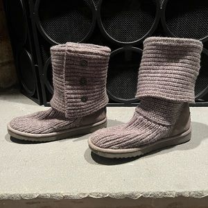 UGG classic cardy gray boots